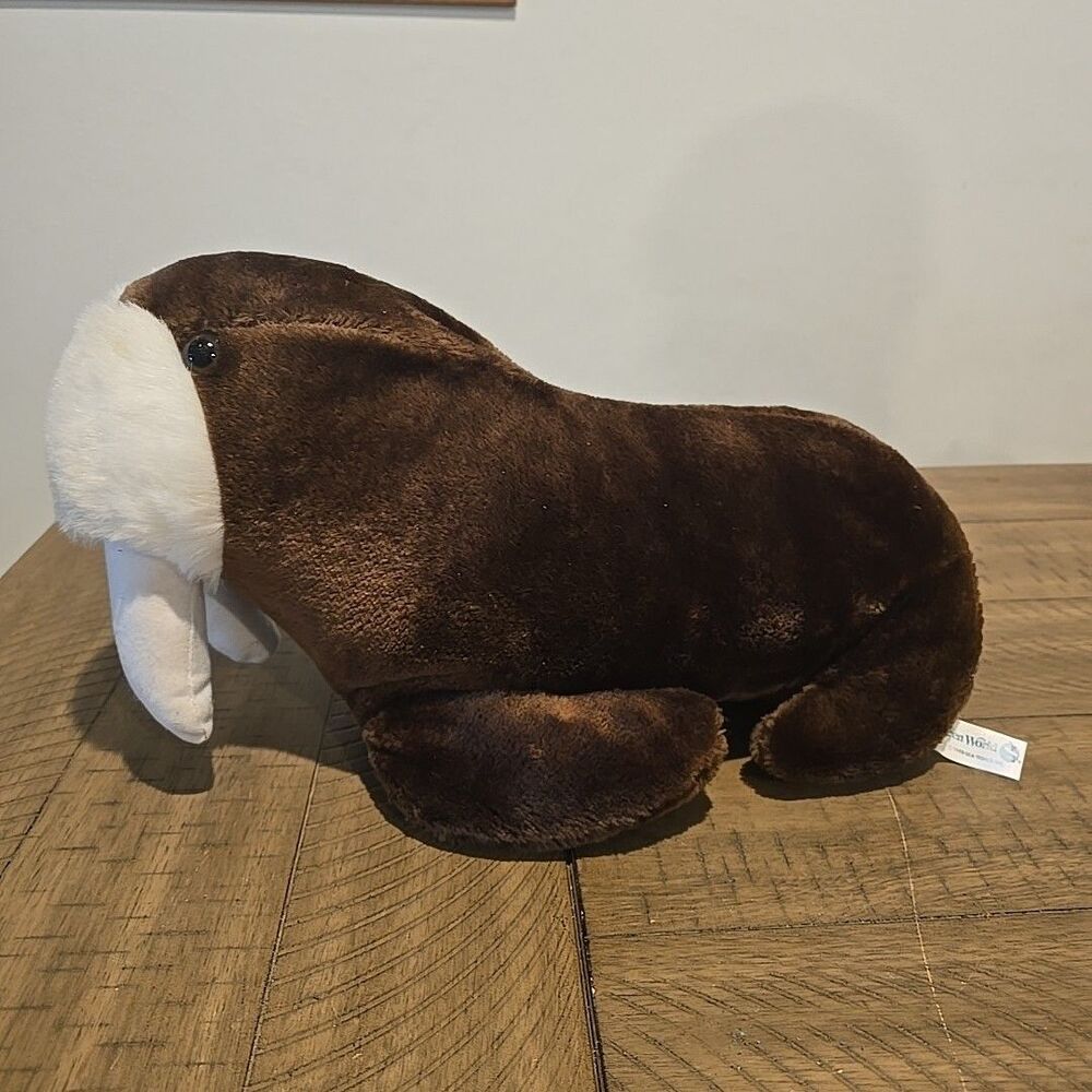 SEAWORLD Park plush WALRUS 16 inch 1989 Brown Stuffed marine animal